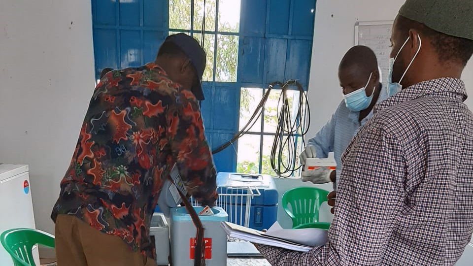 dhobley_vaccines_3.jpg dhobley_vaccines_3.jpg