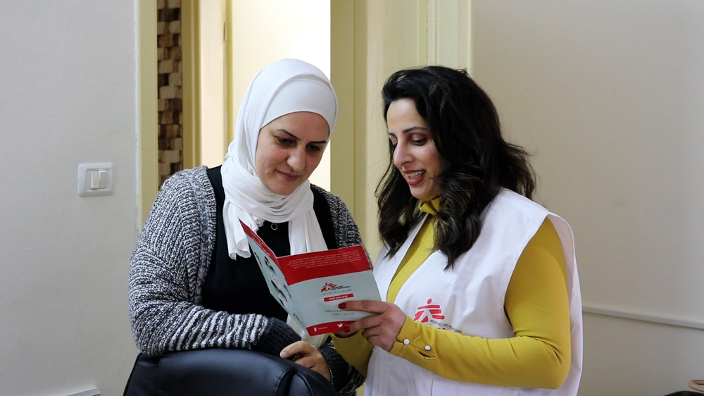 Noura Arafat, MSF intercultural mediator, and colleague Fatima Saad Dwikat