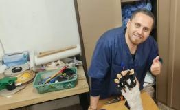 Omar Hayek, working at the Gaza Clinic