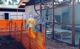 msf261062_medium.jpg On 25th of February MSF proceed to decontaminate the remains of the ETC.