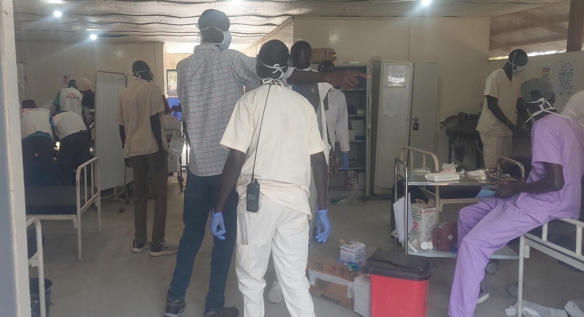 MSF teams treat wounded in MSF Lankien health facility following airstrikes on 29 December.