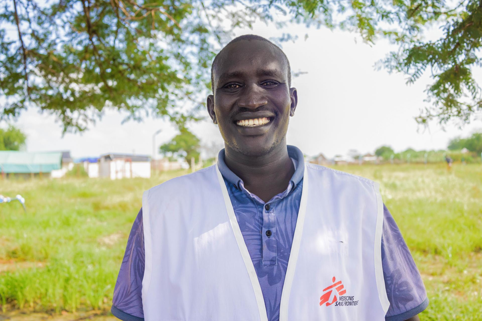 Profile photo of our South Sudanese colleague since 2019, Noon Makor Arop, who was bitten by a snake. After receiving treatment, he has been actively working as a Health Promotion and Community Engagement Supervisor in Abyei.