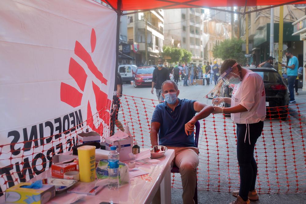 Pierre Badarani at the MSF tent in Mar Mikhael neighborhood