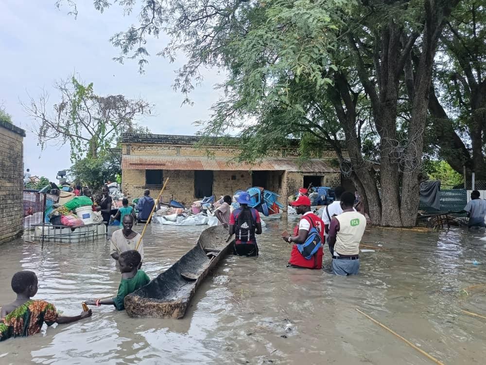 MSF Evacuates Over 1,000 People from Old Fangak Amid Catastrophic Flooding