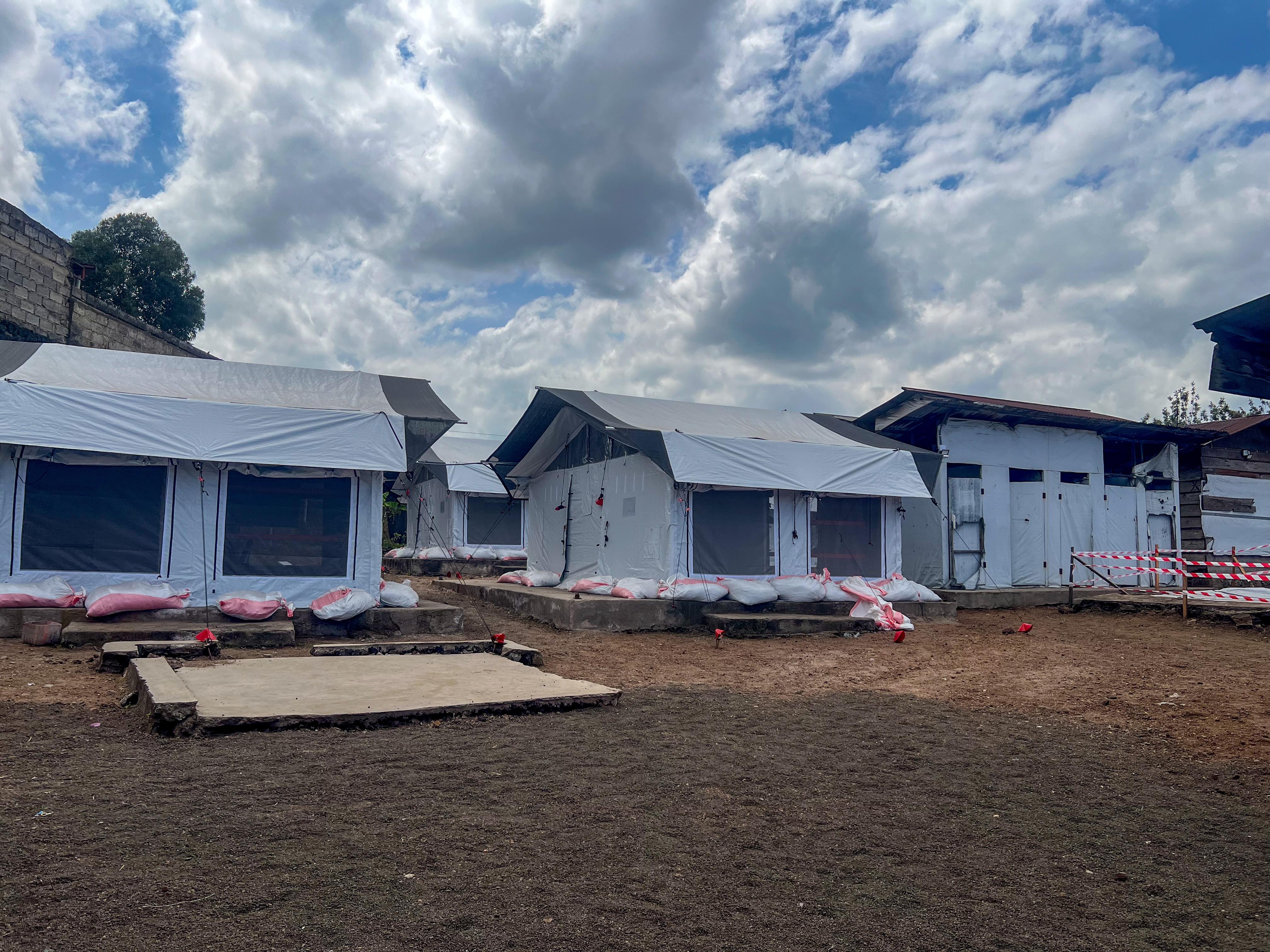 MSF teams are finalizing the renovation of an Ebola Treatment Center in Munigi, Goma.